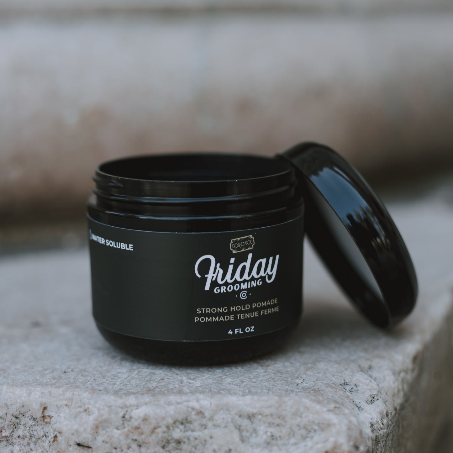 STRONG HOLD POMADE